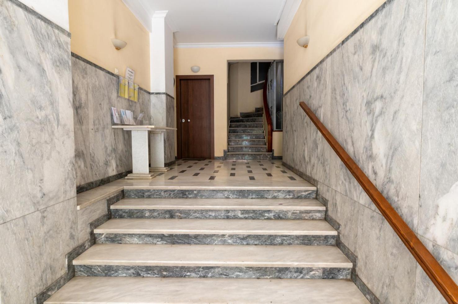 Entire Apt, 2 Bdrm, City Center Athènes Extérieur photo